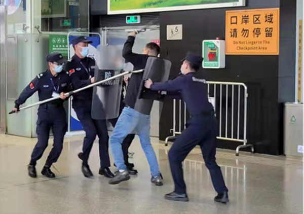 反恐演练